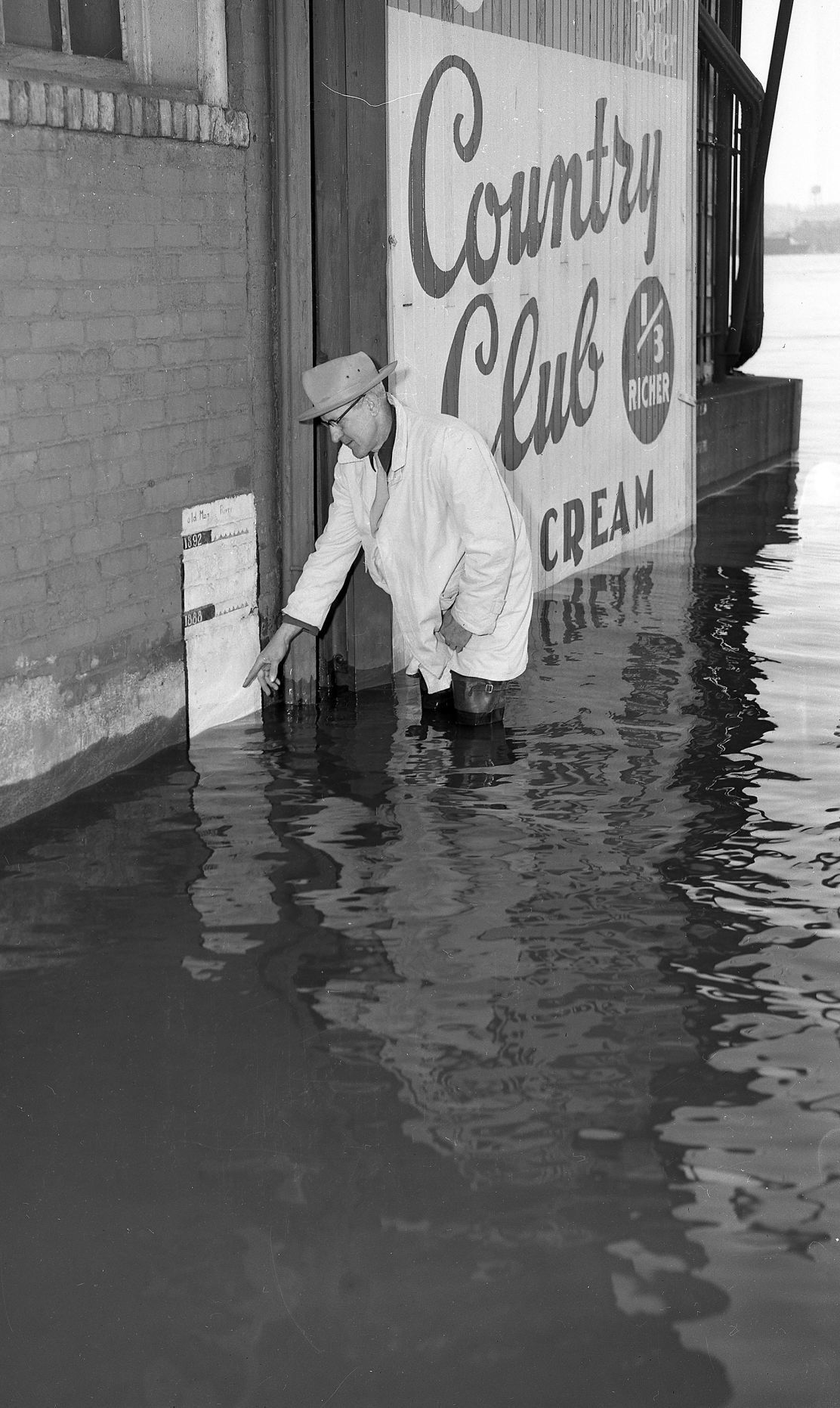 021420-Flood-April-1951-020